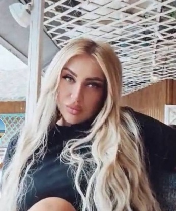 Москва – город, где я живу и где ты можешь меня найти. 💋
💖 Мои услуги включают классический и эротический массаж, стриптиз, пикантные ролевые игры и многое другое. Я готова исполнить твои самые сокровенные фантазии и сделать твои мечты реальностью. 🔥
📸 Ознакомься с моими фотографиями, чтобы увидеть, какая я прекрасная и сексуальная. Я также имею отличные отзывы от моих предыдущих клиентов, которые подтверждают качество и страсть моих услуг. 💯
Не откладывай свое удовольствие на потом – свяжись со мной сегодня, и я удивлю тебя своими навыками и чувственностью. Обещаю, что наше время будет наполнено страстью и нежностью. 🌹 Не упусти возможность познать настоящий искусство любви! 🌟 Таисия